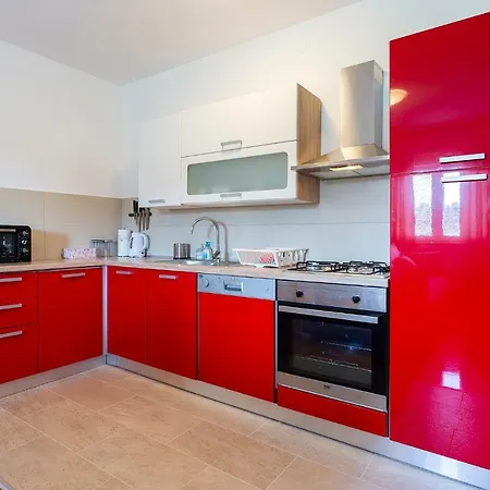 Apartment Karoca 2